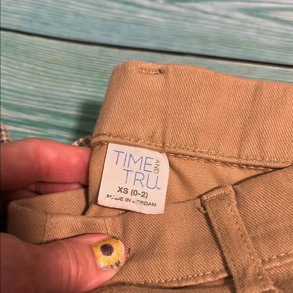 Time and Tru Tan Pants - Picture 2 of 7